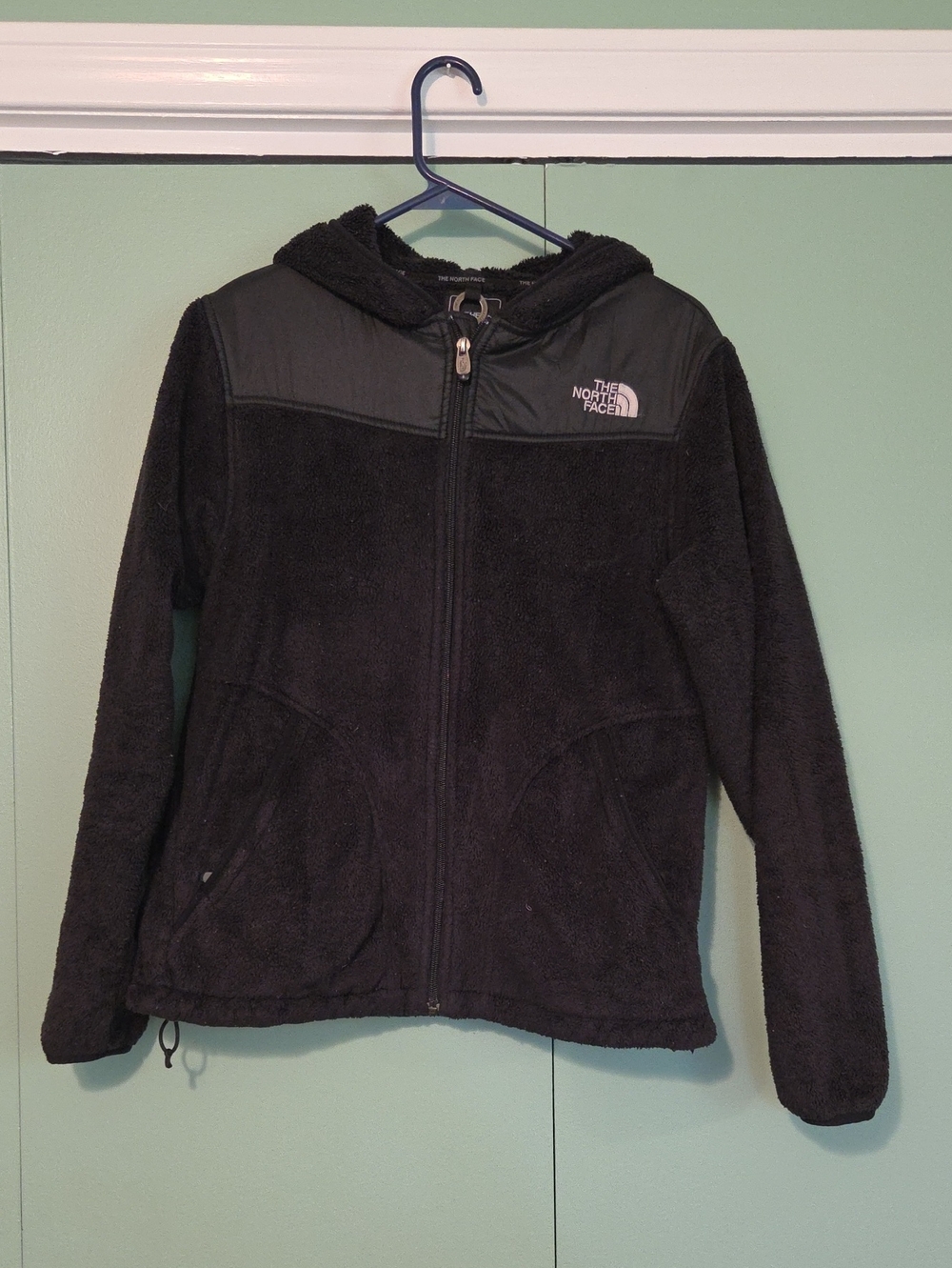 The North Face Classic Black Hooded Sherpa Jacket Size Medium Womens